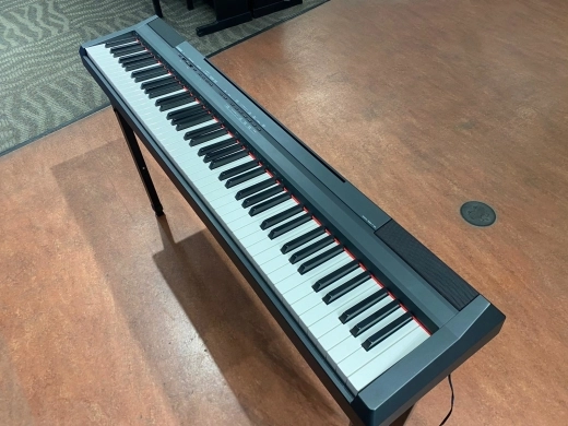 Yamaha P105 Black Digital Piano 2